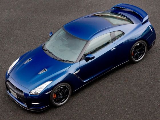 Delhi Auto Expo 2012 Nissan GT-R Delhi Auto Expo 2012 Nissan GT-R