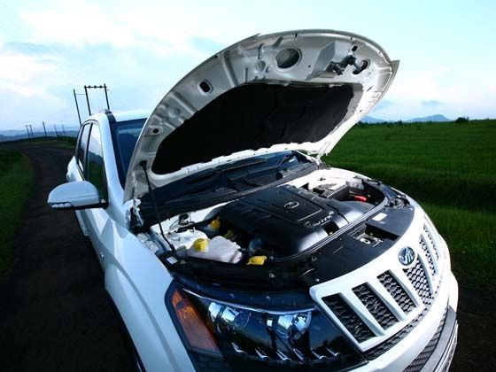 Mahindra XUV 500 Engine Shot Mahindra XUV 500 Engine Shot