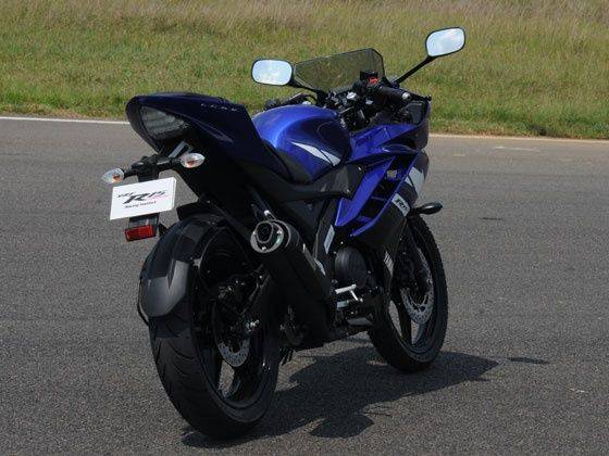 2011 Yamaha R15