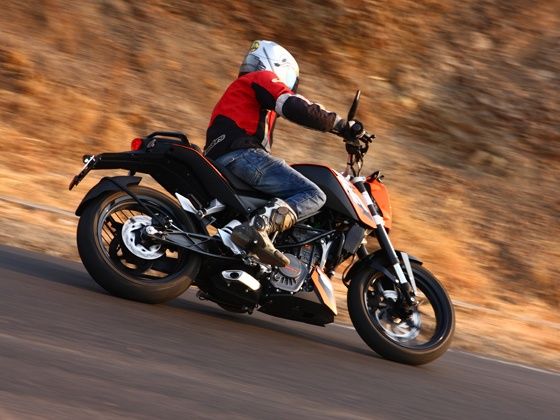 KTM 200 Duke : Road Test KTM 200 Duke : Road Test