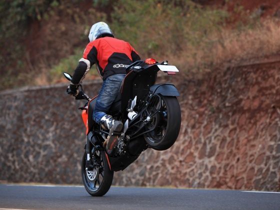KTM 200 Duke Road Test But the most striking bit is the absence of the 