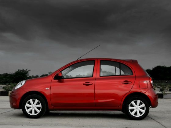 Nissan-Student-BrandManager_2012-m.jpg Nissan-Student-BrandManager_2012-m.jpg