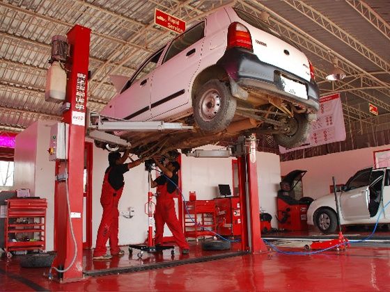 Car servicing Car servicing