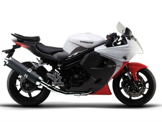 Hyosung GT650R Hyosung GT650R
