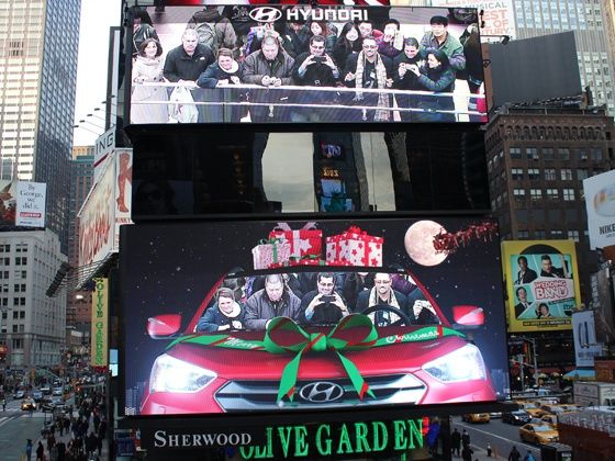 Hyundai interactive billboard Hyundai interactive billboard