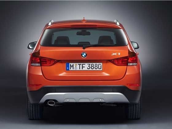 2013 BMW X1 rear profile 2013 BMW X1 rear profile
