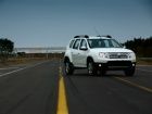 renault duster car of the year