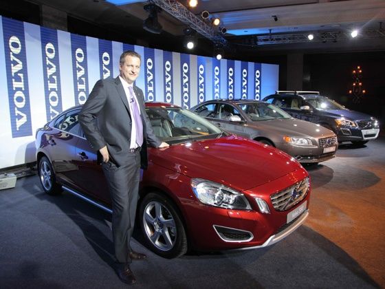 (L-R) Tomas Ernberg, Managing Director, Volvo Auto India with Volvo S60, Volvo S80, Volvo XC60 with new D3 Engine (L-R) Tomas Ernberg, Managing Director, Volvo Auto India with Volvo S60, Volvo S80, Volvo XC60 with new D3 Engine