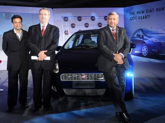 2012 Fiat Punto and Linea models launched 2012 Fiat Punto and Linea models launched