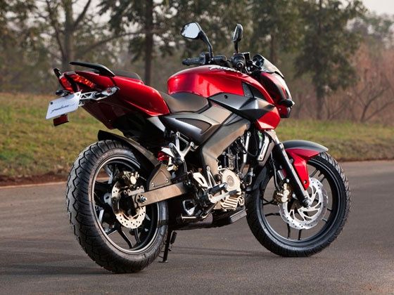 Nueva Bajaj Pulsar 200 NS. Recien presentada