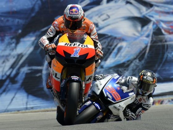 caseystoner-jorge-lorenzo-2012laguna-seca-usgrandprix-29072012-m