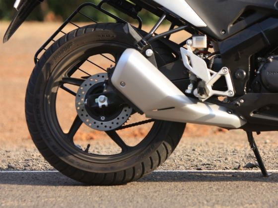 CBR-150_exhaust-mn.jpg CBR-150_exhaust-mn.jpg