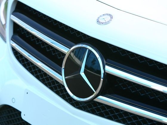 B-Class logo B-Class logo