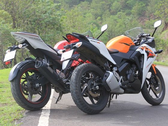 HondaCBR150RvsYamahaR15-10072012-7.jpg HondaCBR150RvsYamahaR15-10072012-7.jpg