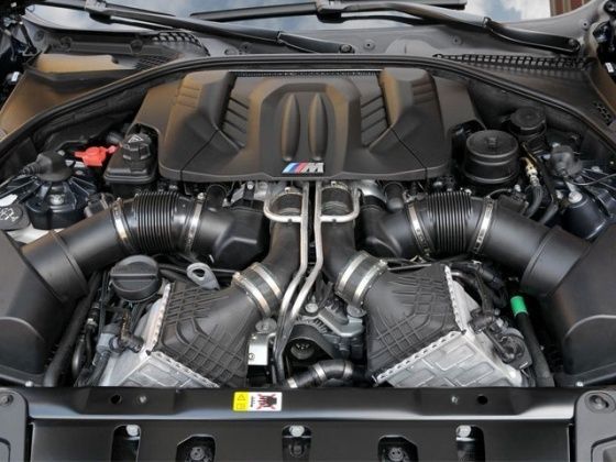 BMW M5 F10 Drive System