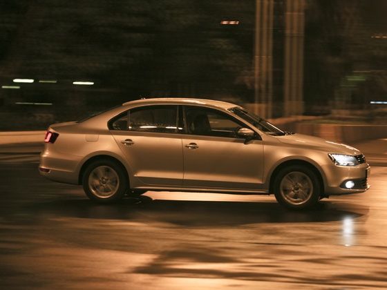 New Volkswagen Jetta TSI Drive New Volkswagen Jetta TSI Drive