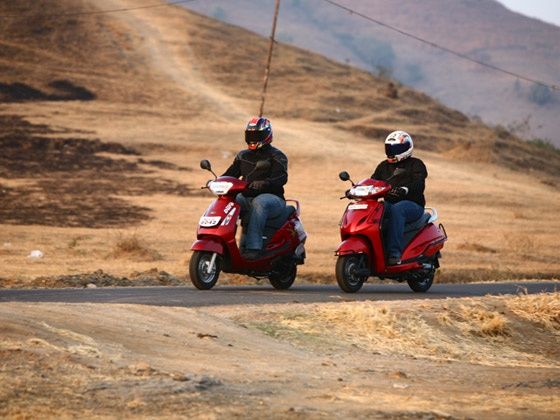 Mahindra Duro DZ vs Honda Activa Review Mahindra Duro DZ vs Honda Activa Review