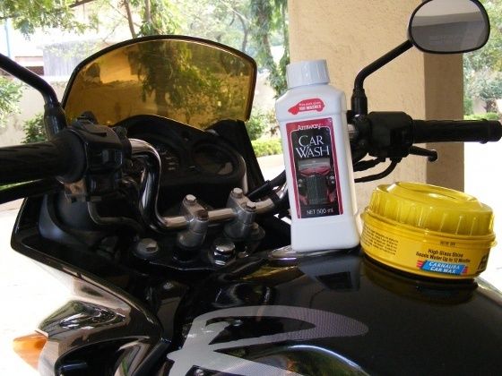 Bike wax polishing Bike wax polishing