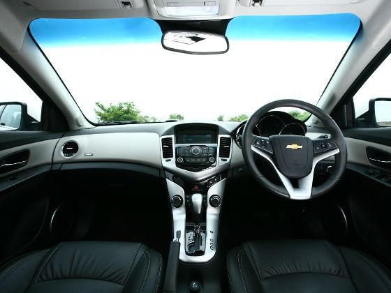 Chevrolet Cruze interior