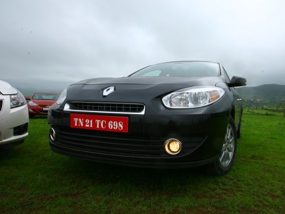 Renault Fluence exterior