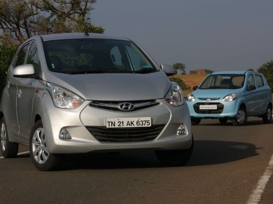 Maruti Suzuki Alto 800 Hyundai Eon Comparison front Maruti Suzuki Alto 800 Hyundai Eon Comparison front