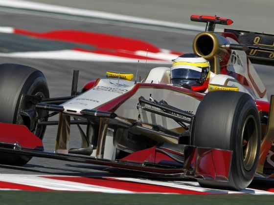 Narain Karthikeyan Team HRT F1