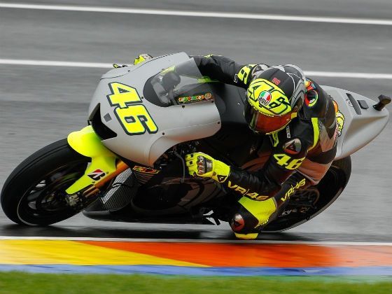 Rossi made
his comeback to Yamaha