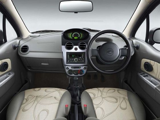 Face-lifted Chevrolet Spark interiors Face-lifted Chevrolet Spark interiors