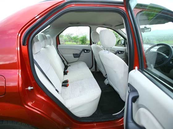 Mahindra Verito rear passenger legroom Mahindra Verito rear passenger legroom