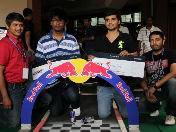 2012-red-bull-racing-can-winners-devils-own-01 2012-red-bull-racing-can-winners-devils-own-01