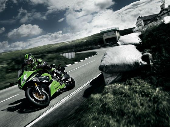 2013-kawasaki-ninja-zx-6r-636-action-iomtt 2013-kawasaki-ninja-zx-6r-636-action-iomtt