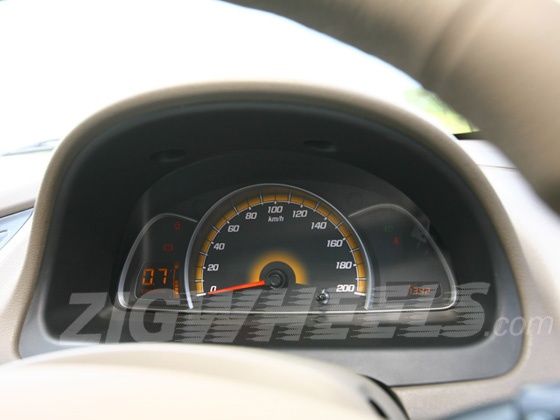 Chevrolet Sail UVA driver display Chevrolet Sail UVA driver display