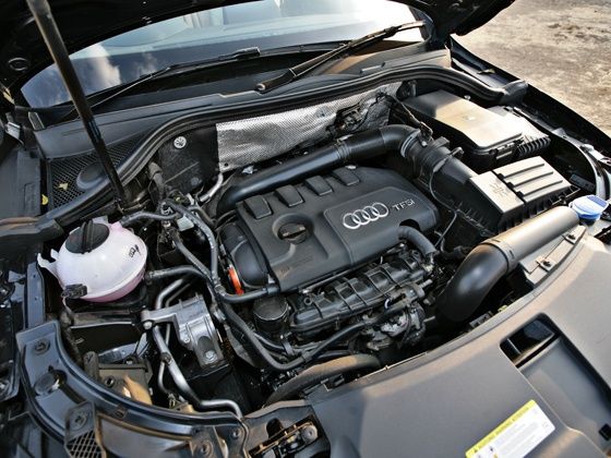 Audi Q3 TFSI engine Audi Q3 TFSI engine