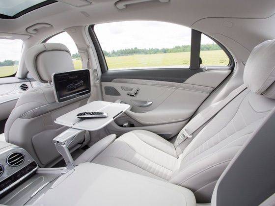 2014 Mercedes-Benz S-Class rear passenger entertainment 2014 Mercedes-Benz S-Class rear passenger entertainment