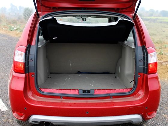 Nissan Terrano Boot Nissan Terrano Boot