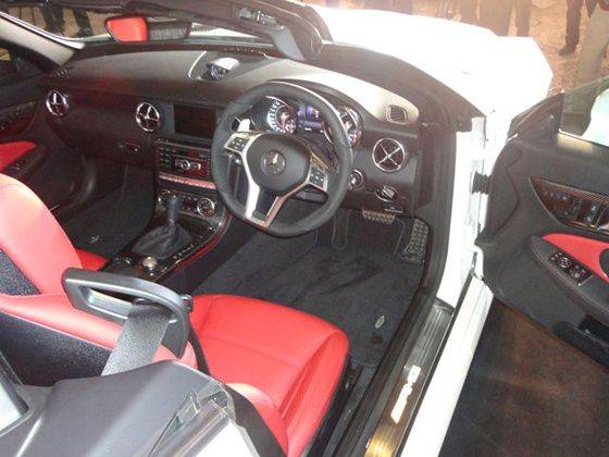 Mercedes-Benz SLK 55 AMG interiors