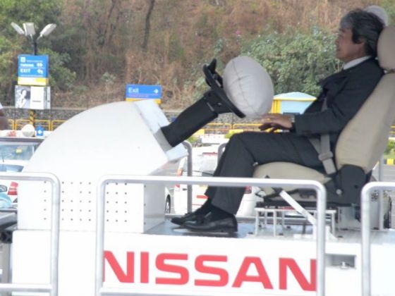 Nissan Safety Driving Forum Airbag simulator Nissan Safety Driving Forum Airbag simulator