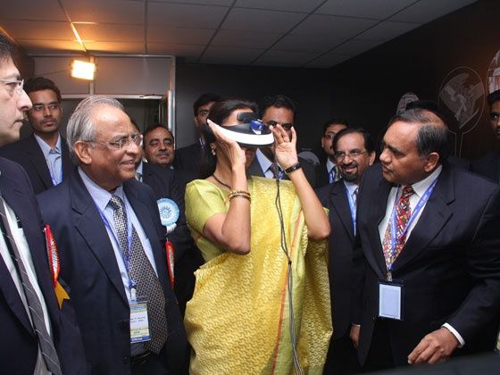 Supriya Sule watching 3D visuals of diesel engine Supriya Sule watching 3D visuals of diesel engine
