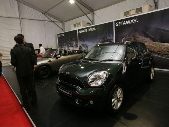 MINI stand at MIMS 2013 MINI stand at MIMS 2013