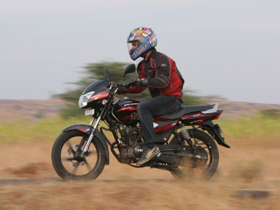 TVS Phoenix 125 in action TVS Phoenix 125 in action