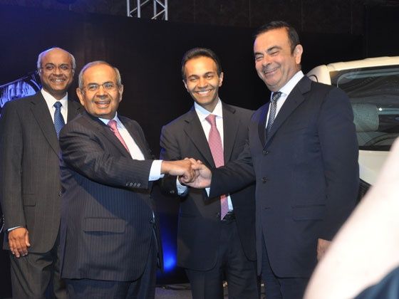 Ashok Leyland unveils its Stile MPV Ashok Leyland unveils its Stile MPV