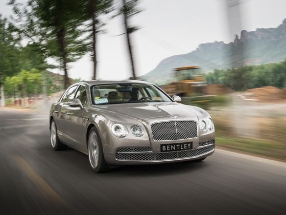 Bentley Continental Flying Spur drive Bentley Continental Flying Spur drive