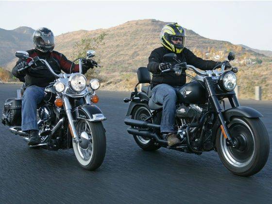 Harley-Davidson Fatboy Special and Softail Heritage in action