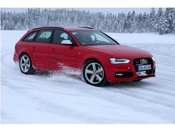 Audi Ice Drive Experience - bright red Audi S4 quattro Avants Audi Ice Drive Experience - bright red Audi S4 quattro Avants