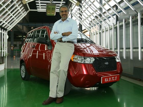 Chetan Maini with the Mahindra e2o Chetan Maini with the Mahindra e2o