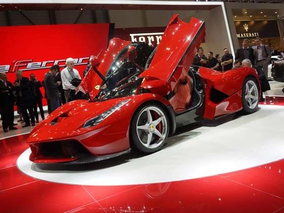 Ferrari unveils its Enzo successor LaFerrari Ferrari unveils its Enzo successor LaFerrari