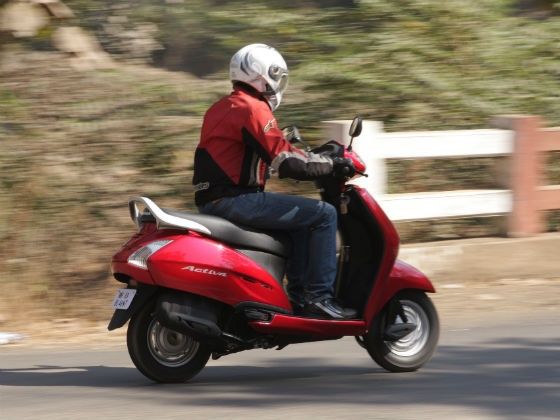 New Honda Activa HET in action New Honda Activa HET in action