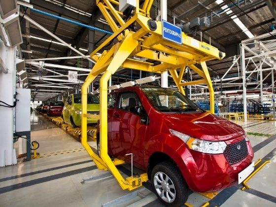 Mahindra Reva e2o electric car at the Bengaluru plant Mahindra Reva e2o electric car at the Bengaluru plant