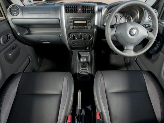 Suzuki Jimny interior Suzuki Jimny interior