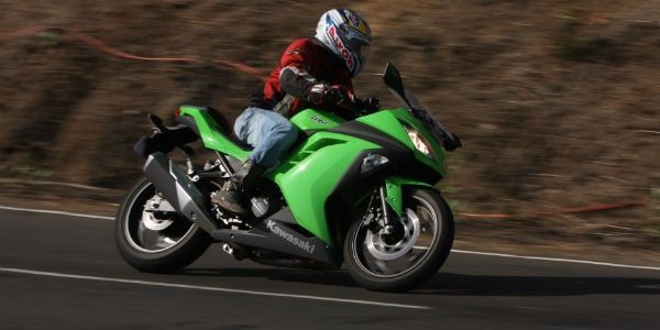 Kawasaki Ninja 300 in action